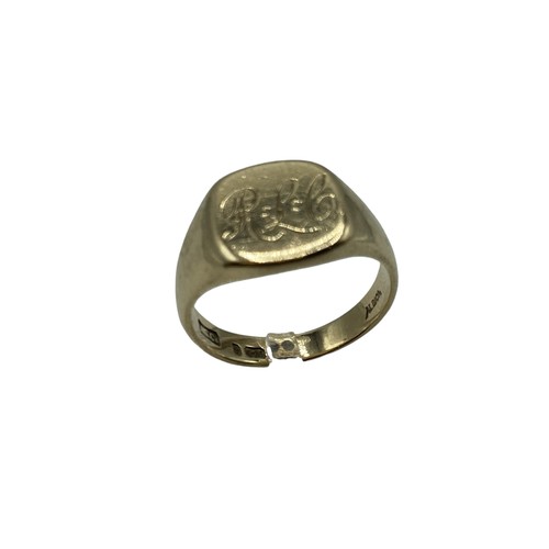 128 - A 9ct gold gents signet ring. 7.1g. Size R.