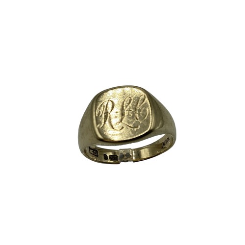 128 - A 9ct gold gents signet ring. 7.1g. Size R.