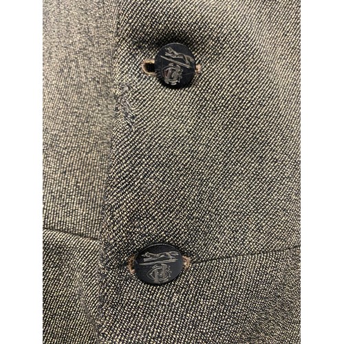 217 - A 1920s original Colver and Co Ltd tweed hacking jacket / hunting coat, Grove & Rufford hunt buttons... 