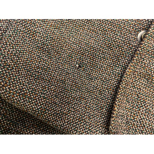 214 - An original 1960s Husky Barleycorn tweed field jacket/shooting coat, approx size 38, some wear esp t... 