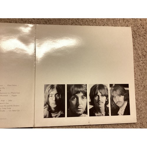 724 - Pink Floyd Dark Side of the Moon, Complete with posters and stickers, The Beatles White Album, Flash... 