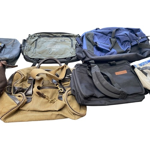 467 - To include Holland and Holland, Pickett, Globe Trotter.  A large qty of good quality various bags, i... 