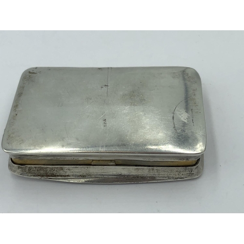 54 - A Continental 800S marked silver snuff box with gilt interior and enamelled horse head decoration to... 