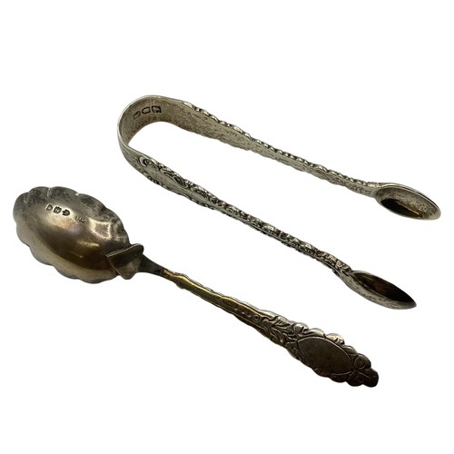 40 - A collection of sterling silver tea spoons with a matching pair of sugar tongs. Josiah Williams and ... 