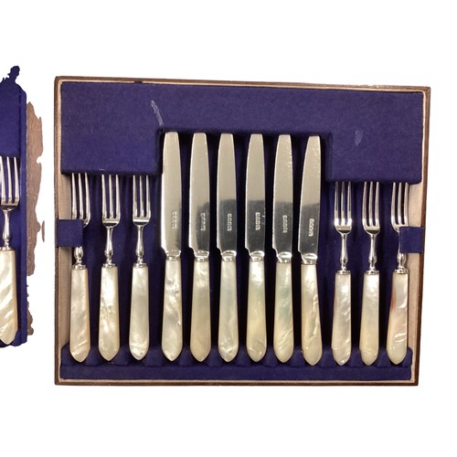 8 - A 12 person canteen of silver plated cutlery together with other boxed silver plated items.