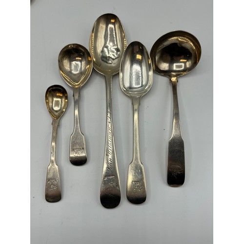 85 - A collection of 19th century sterling silver Georgian flatware. Various dates and makers. 392g.