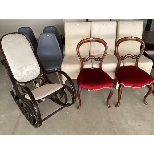 546 - A large quantity of various chairs, clearance lot