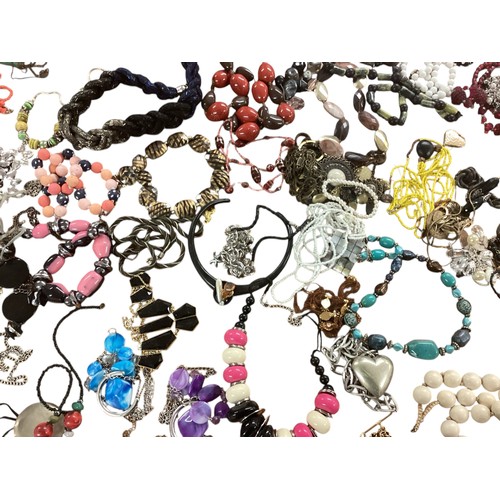 21 - A large collection of costume and high street jewellery (quantity)