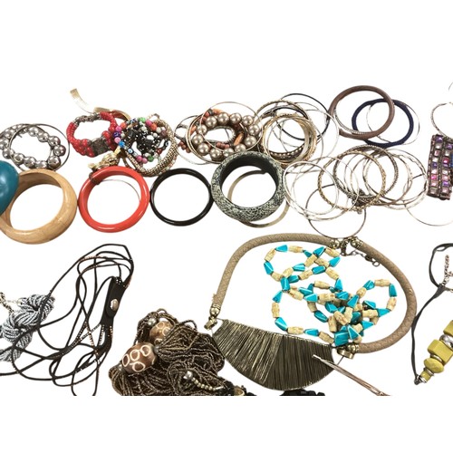 22 - A large collection of costume and high street jewellery (quantity)