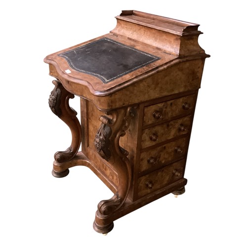 520 - Small writing desk 58 cm wide x 60 cm deep x 94 cm high