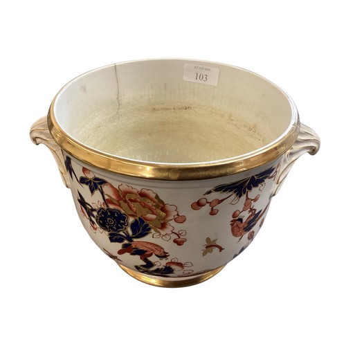 103 - A quantity of china to include a pair of Coalport Cachepots, decorated in the Imari palette with gil... 