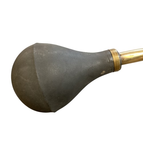 165 - A vintage brass car horn