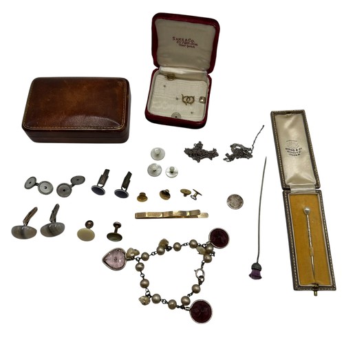 42 - A quantity of items to include a pearl stick pin, in a box marked Heming & Co, 28 Conduit Street, Lo... 