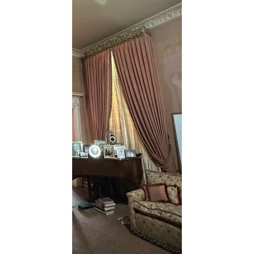 169 - A quantity of curtains, cleared from the main drawing room at 86 Eaton Square. Three pairs (see imag... 