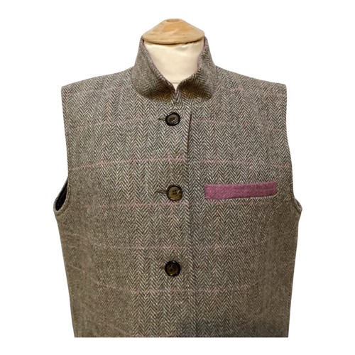 123 - Peter James,  Harris Tweed gilet with Nero collar and purple trim to collar, pockets, 100% wool made... 