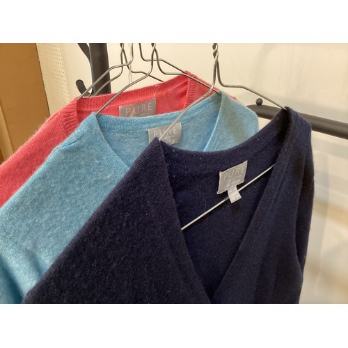 57 - A quantity of Cashmere to include PURE, PRINGLE, N PEAL, TSE (12 ), all generally good condition, se... 