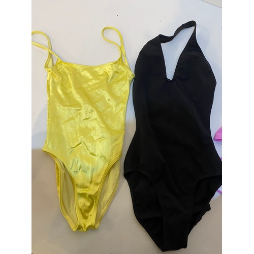 138 - Liza Bruce, two swimsuits and three two piece costumes, unworn. Tory Birch, black and white flip flo... 