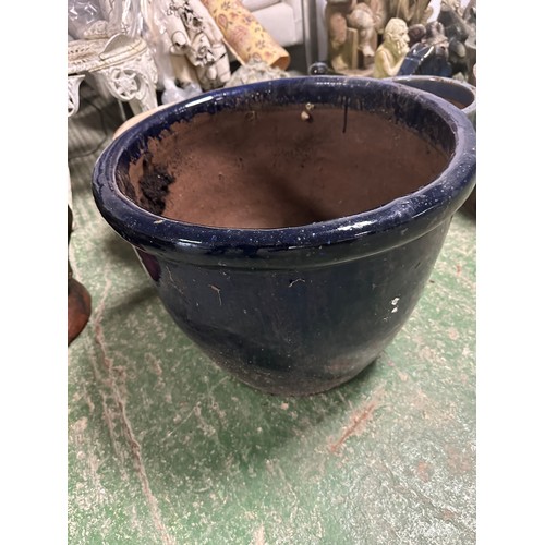 623 - A quantity of blue and green glazed garden pots and planters etc, all as found