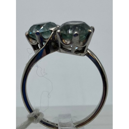 284 - A 9ct gold and platinum 2 stone aquamarine ring, pair of free cut aquamarines each in a 6 claw setti... 