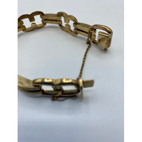 316 - A 9ct gold fancy link bracelet Import marks.  20g