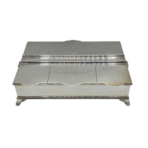 10 - A sterling silver inkwell desk tidy with two removable silver topped glass inkwells with articulated... 