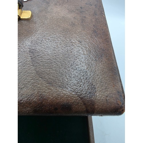 23 - A vintage Gucci leather jewellery travel case with green felt lined interior 34 cm x 19 cm x 20 cm H