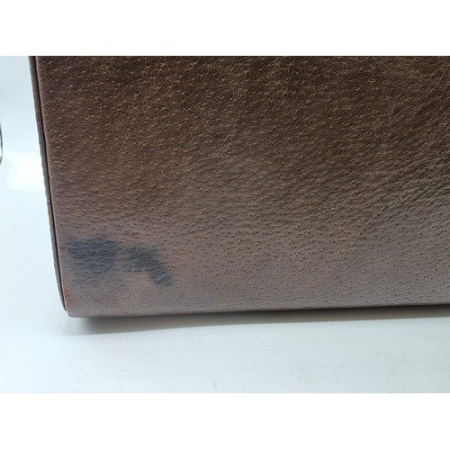 23 - A vintage Gucci leather jewellery travel case with green felt lined interior 34 cm x 19 cm x 20 cm H