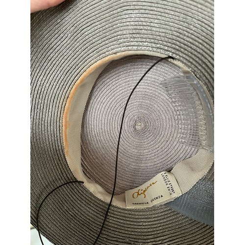 294 - Two Gabriela Ligenza perchers, makeup to inside on band and straw