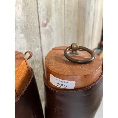 255 - A pair of brown leather Gents riding boots,  sole measures 29cm, with wooden trees. Condition, in us... 