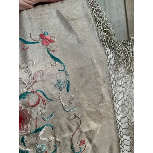 290 - a quantity of silk vintage shawls