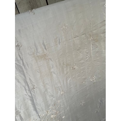 290 - a quantity of silk vintage shawls