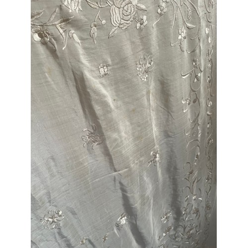 290 - a quantity of silk vintage shawls