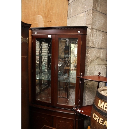 575 - MAHOGANY CORNER CABINET