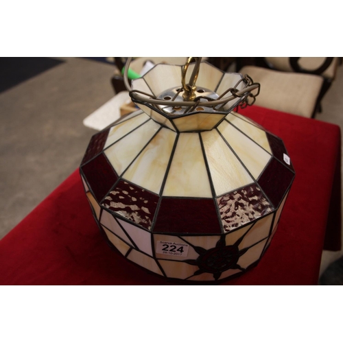 224 - TIFFANY STYLE LAMPSHADE