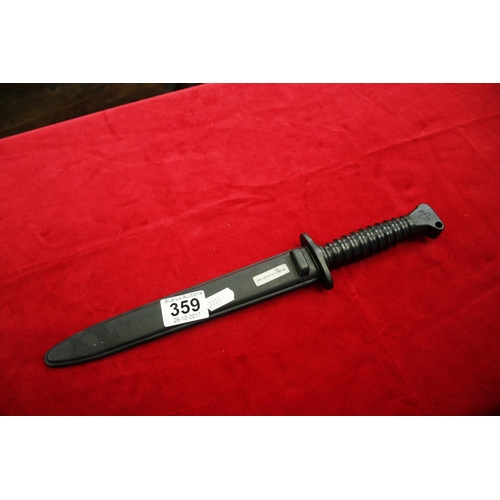 359 - MILITARY DAGGER