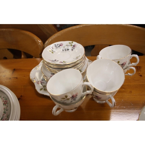 451 - SELECTION OF REGINA CHINA