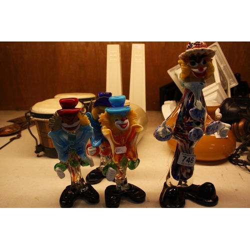 746 - MURANO GLASS CLOWNS (SOME DAMAGED)