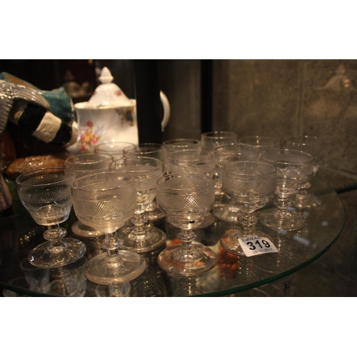 319 - LOT OF 15 SHOTS GLASSES