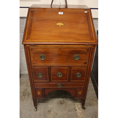 440 - INLAID WRITING BUREAU