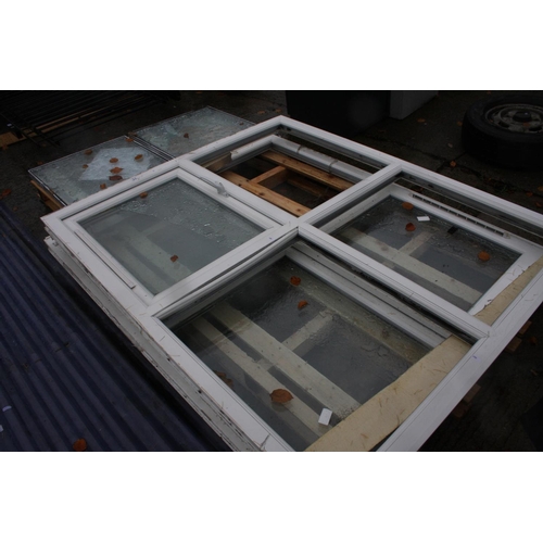 11 - LOT OF PVC WINDOWS