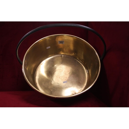 362 - BRASS PRESERVE PAN