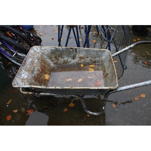 62 - WHEELBARROW