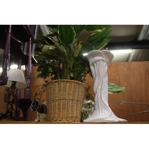 758 - JARDINAIRE, TABLE LAMPS & ARTIFICAL PLANT