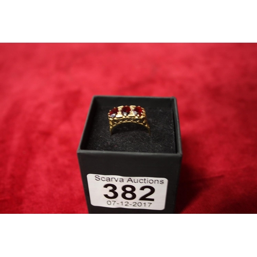 382 - LADIES RING