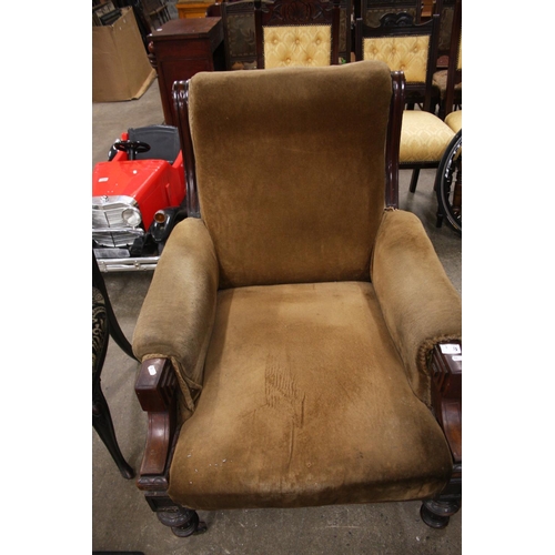 188 - LARGE VICTORIAN LIBRARY CHAIR