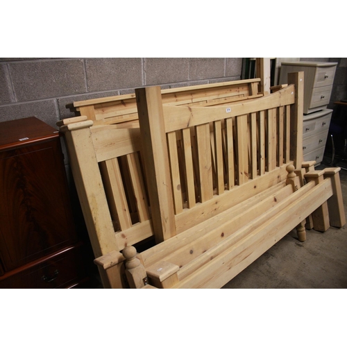 374 - SELECTION OF PINE BED ENDS