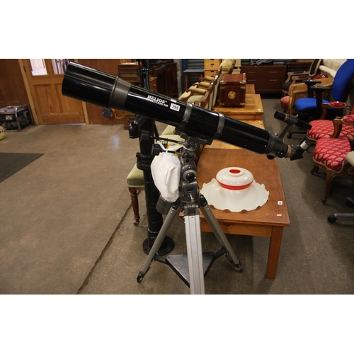 295 - HELIOS TELESCOPE ON TRIPOD