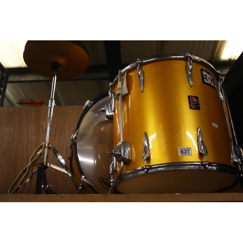 627 - DRUM KIT