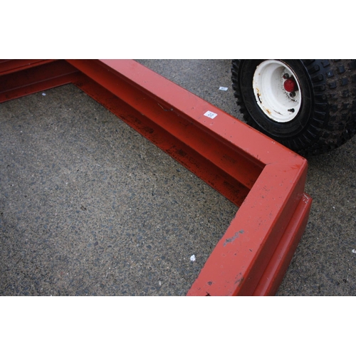 22 - PAIR OF TRAILER MUDGUARDS