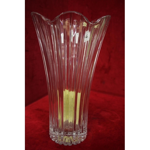 394 - KILARNEY CRYSTAL VASE